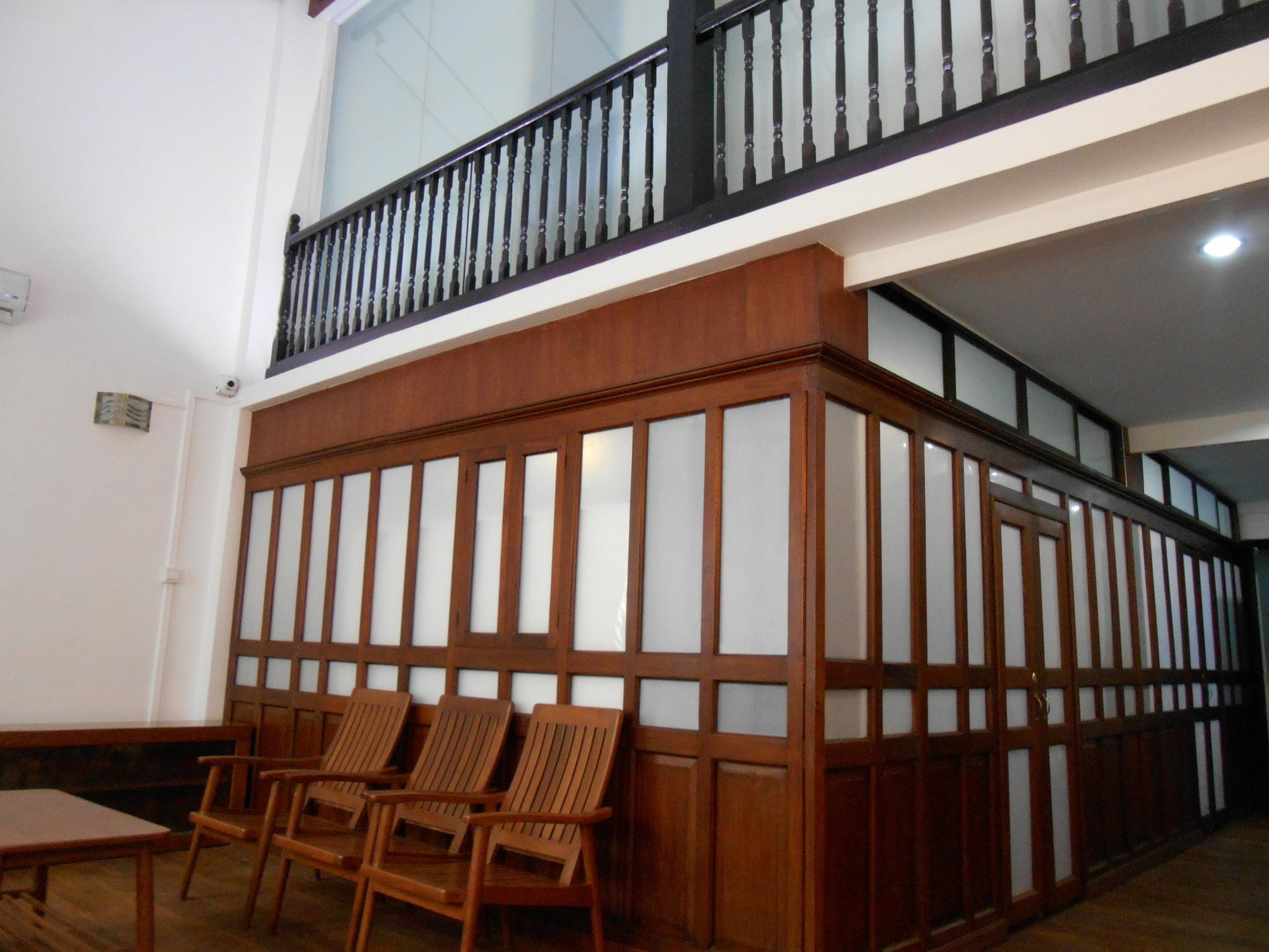 Four Rivers Youth Hostel Yangon Exterior photo